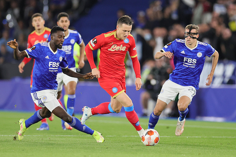 九游体育入口-莱斯特城客场大胜，领跑位置牢不可破