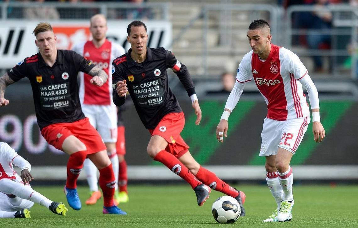 九游体育app-精英球队交锋，场上对决精彩纷呈的简单介绍