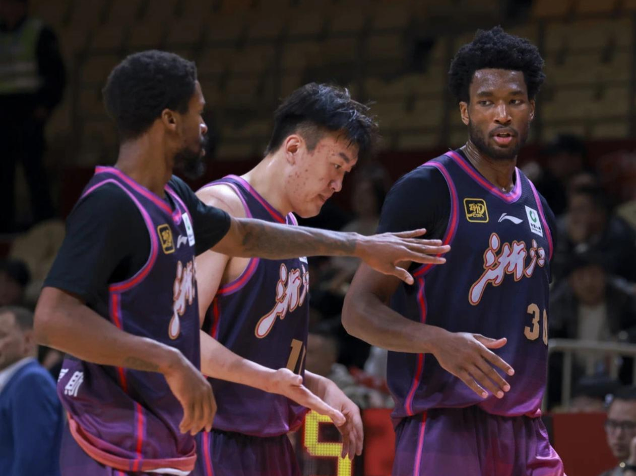 包含浙江队主场不敌对手,球员普遍状态低迷的词条 包含浙江队主场不敌对手,球员普遍状态低迷的词条